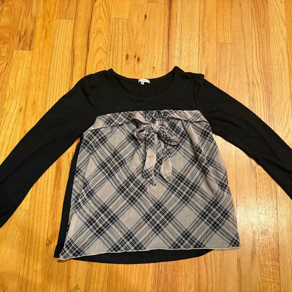 J Honey Pullover Sweater Light Weight Round-Neck/Bow/Black Size S